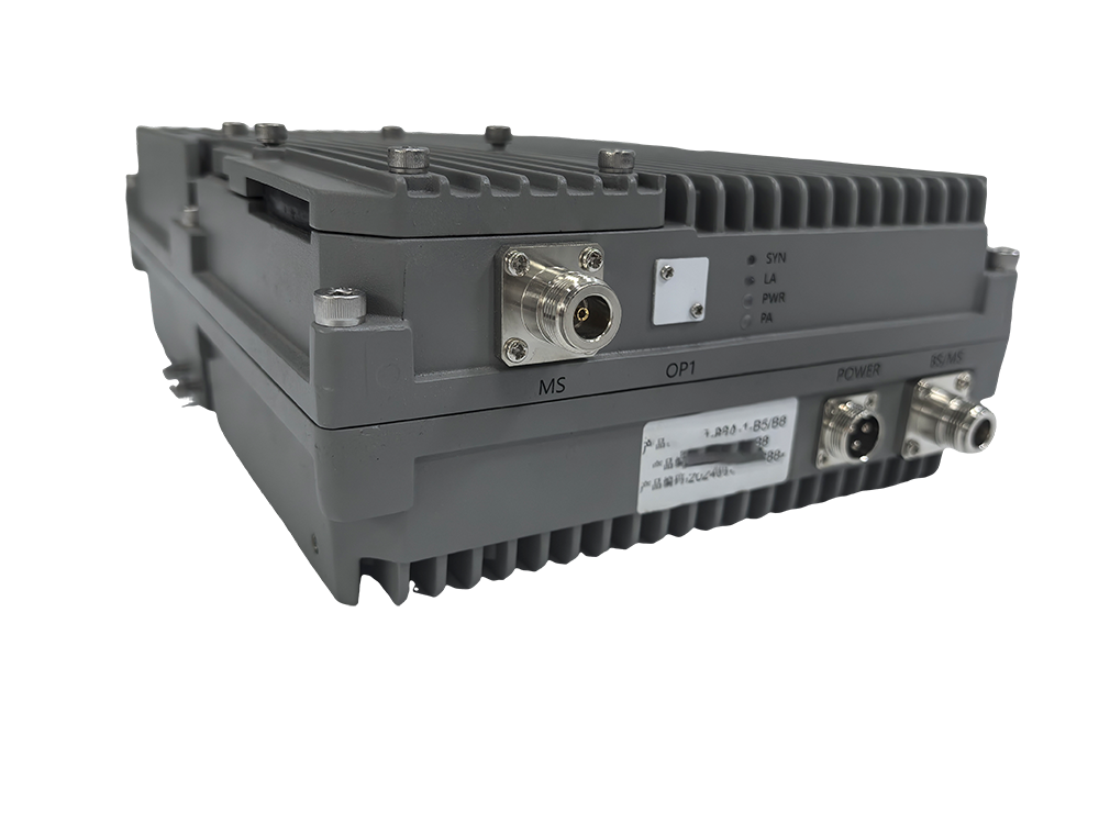  开封三频手机信号接收器2000㎡